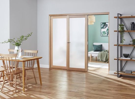 Finesse 2.7m (approx 9ft) Frosted Internal Bifold Doors - Trackless