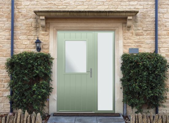 Woodchester - Aluminium Cotswold Green Front Door - With Sidelight